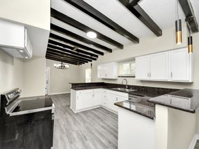 2626 Knotty Oaks Trail, Houston TX 77045