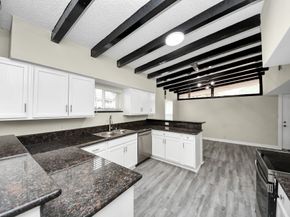 2626 Knotty Oaks Trail, Houston TX 77045
