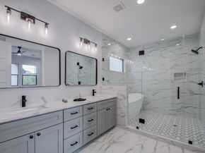 7016 Staffordshire Boulevard, Houston TX 77030