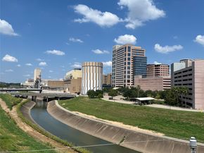 7016 Staffordshire Boulevard, Houston TX 77030