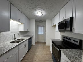 16310 Meadowbrook Farm Road, Houston TX 77082