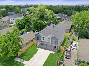 4117 Kewanee Street A/B, Houston TX 77051