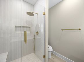 4117 Kewanee Street A/B, Houston TX 77051