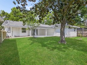 5447 Darnell Street, Houston TX 77096