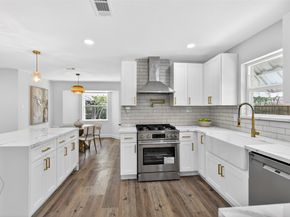 5447 Darnell Street, Houston TX 77096
