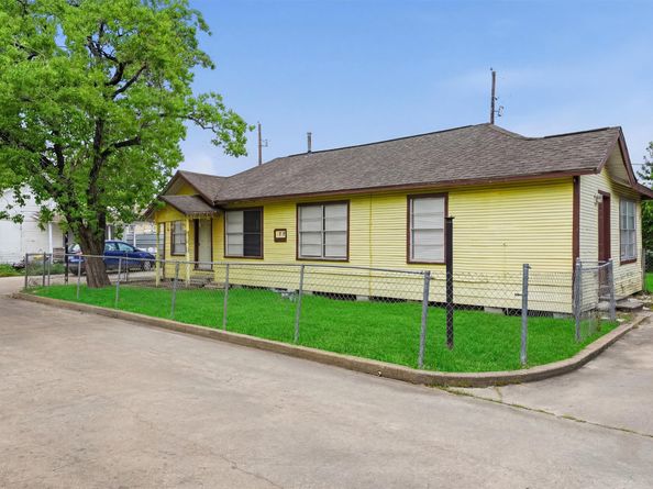 5717 Killough Street, Houston TX 77086