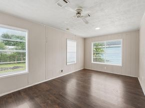 5717 Killough Street, Houston TX 77086