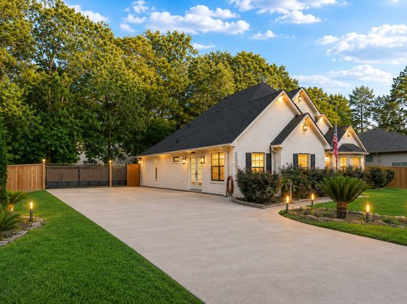 22869 Weser Drive, Porter TX 77365
