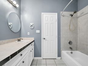 9006 Ledge Street, Houston TX 77075