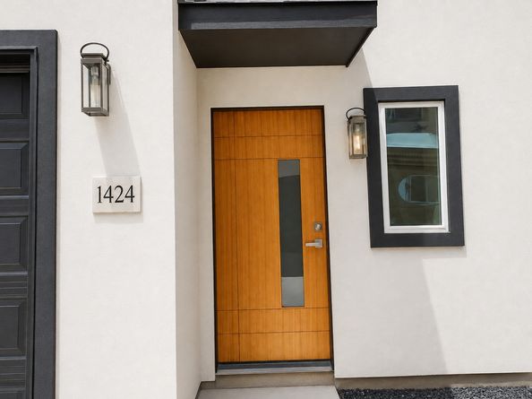 1424 W 34th 1/2 Street, Houston TX 77018