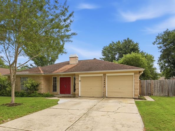 16634 Gaelic Lane, Houston TX 77084