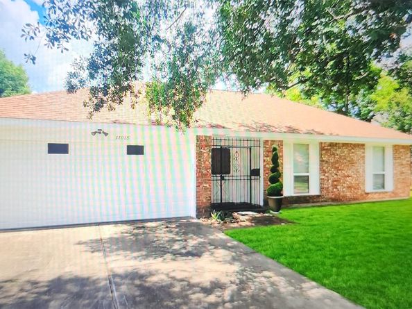 11015 Fleming Drive, Houston TX 77013