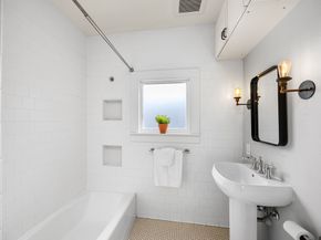 1131 Walling Street, Houston TX 77009