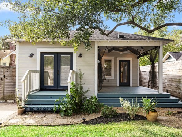 1131 Walling Street, Houston TX 77009