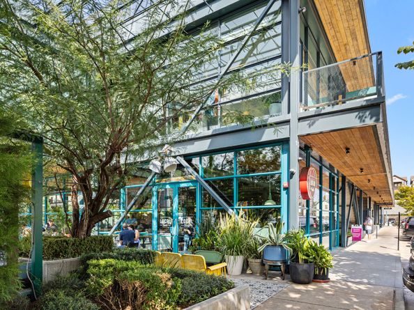 1131 Walling Street, Houston TX 77009