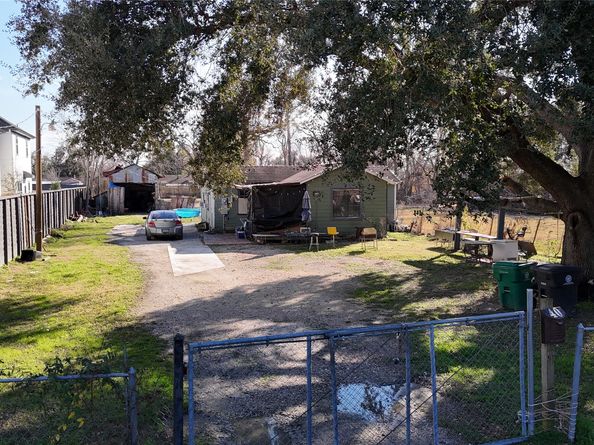 40 Dipping Lane, Houston TX 77076