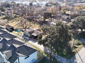 40 Dipping Lane, Houston TX 77076