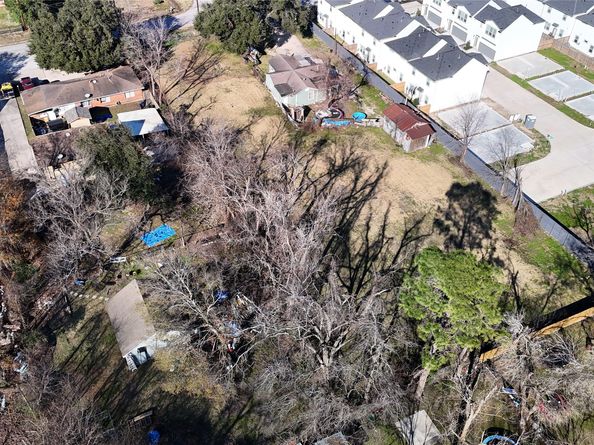 40 Dipping Lane, Houston TX 77076