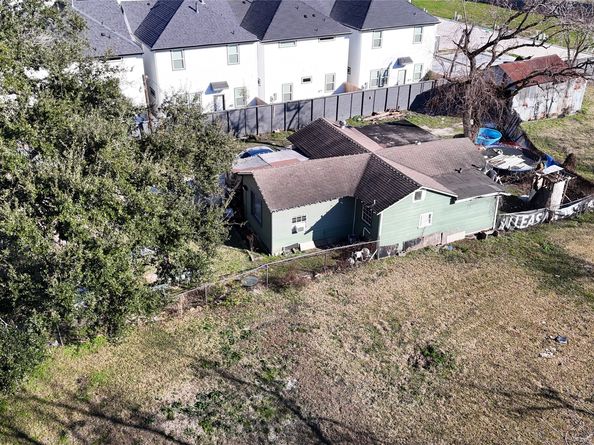 40 Dipping Lane, Houston TX 77076