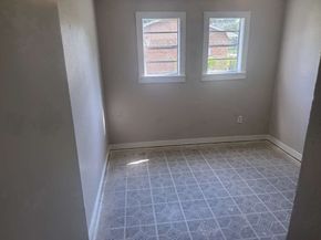 702 E Park Street, Sugar Land TX 77498