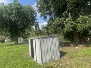702 E Park Street, Sugar Land TX 77498