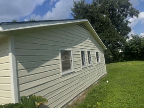 702 E Park Street, Sugar Land TX 77498