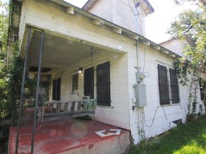 7002 Avenue O, Houston TX 77011