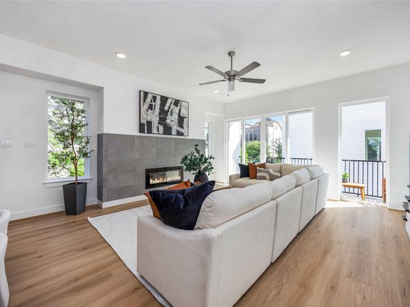 4415 Caroline St, Houston TX 77004