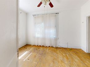 134 N Milby Street, Houston TX 77003