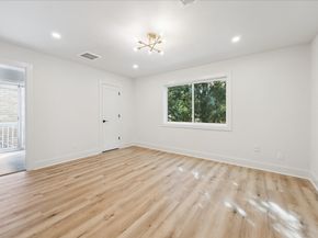 201 Vanderpool Lane 3, Houston TX 77024