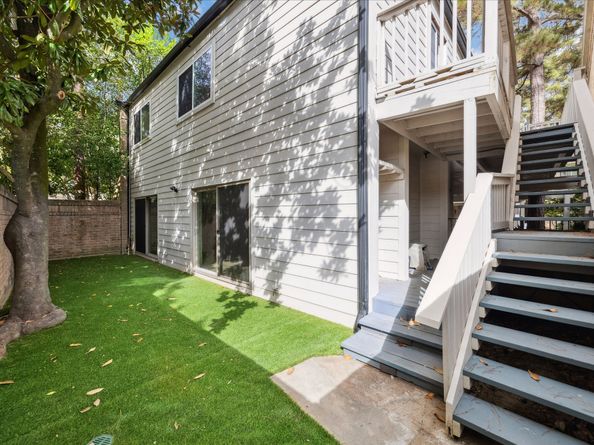 201 Vanderpool Lane 3, Houston TX 77024