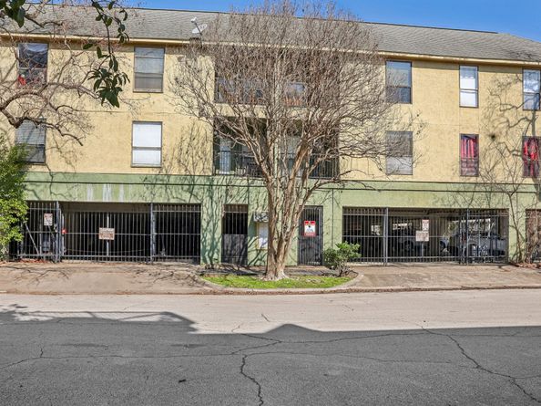 101 Stratford Street 103, Houston TX 77006