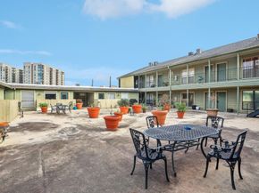101 Stratford Street 103, Houston TX 77006