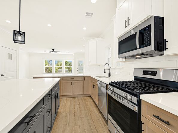 3108 Arlington Street, Houston TX 77018