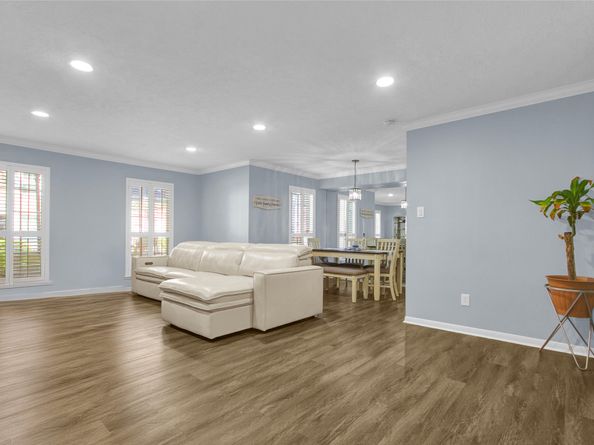 351 N Post Oak Lane 610, Houston TX 77024