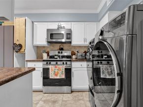 351 N Post Oak Lane 610, Houston TX 77024