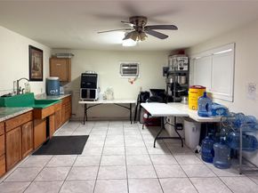 6122 Jessamine Street, Houston TX 77081