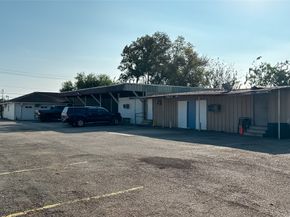 6122 Jessamine Street, Houston TX 77081