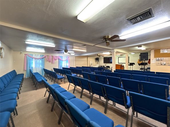 6122 Jessamine Street, Houston TX 77081