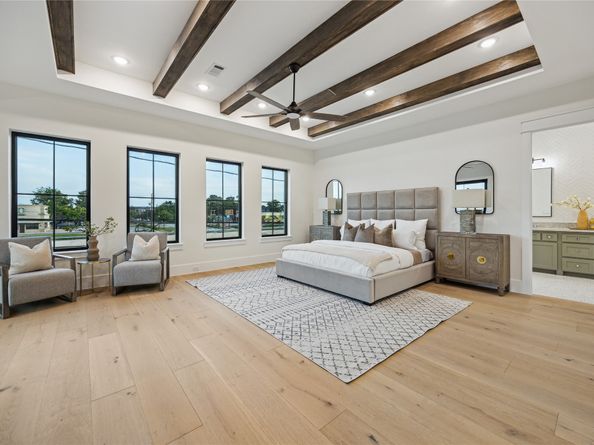 431 W 30th Street, Houston TX 77018