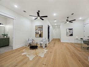 431 W 30th Street, Houston TX 77018