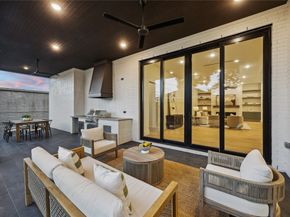 431 W 30th Street, Houston TX 77018