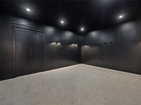 431 W 30th Street, Houston TX 77018