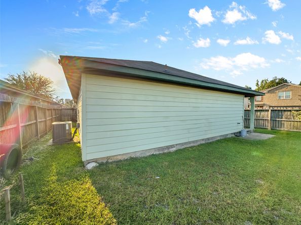 6614 Pine Tree Springs, Houston TX 77049