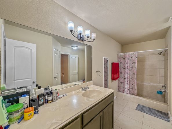 6614 Pine Tree Springs, Houston TX 77049