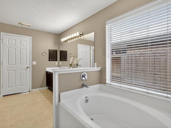 10403 Marble Crest Dr Divide, Houston TX 77095