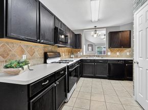 10403 Marble Crest Dr Divide, Houston TX 77095