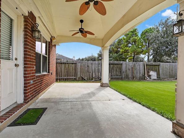 10403 Marble Crest Dr Divide, Houston TX 77095