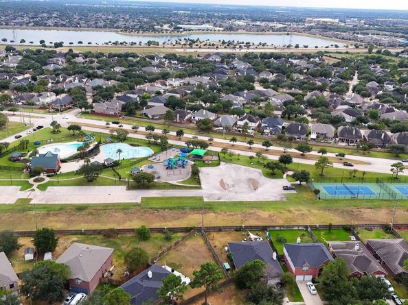10403 Marble Crest Dr Divide, Houston TX 77095