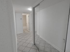 781 Country Place Drive 1061, Houston TX 77079